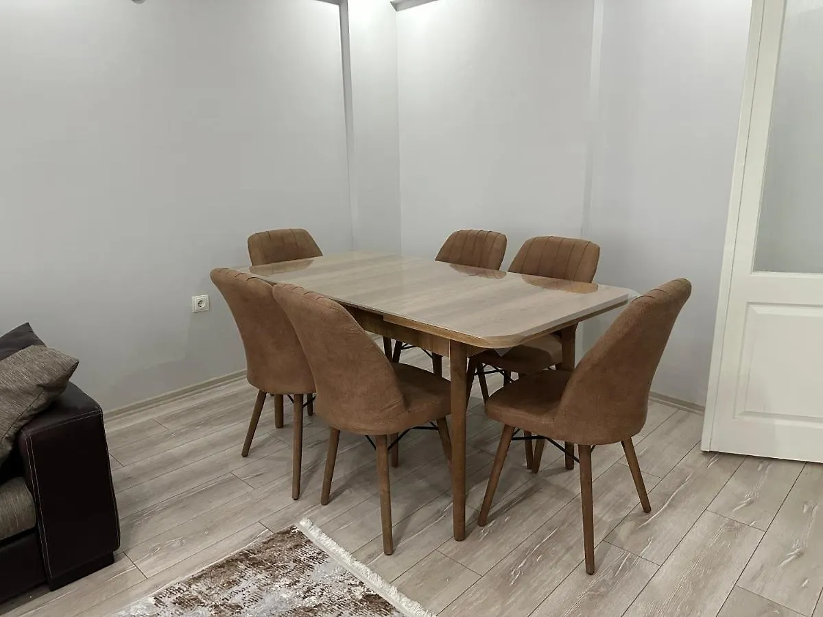 Kusadasi'Nda Sahile 200 Metre